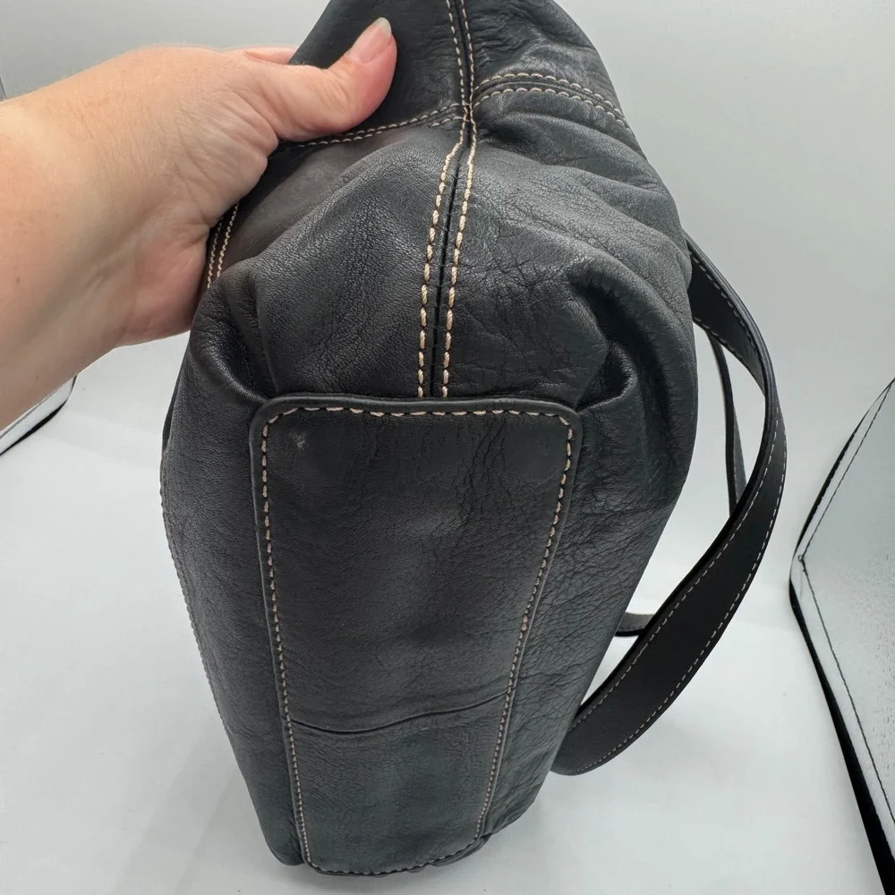 Fossil Black Pebbled Leather Shoulder Bag Contrast Stitch Hobo Purse ZB9384